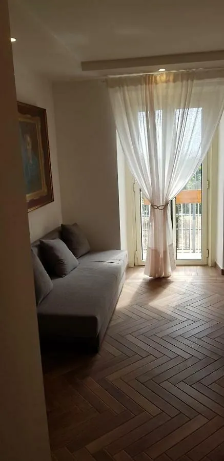 Holiday home Ercolano Suite 181